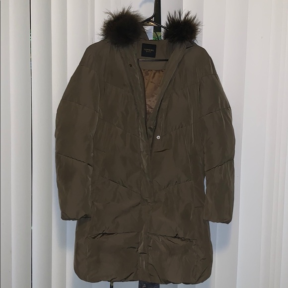 Polyester Winter Coat - Picture 2 of 7